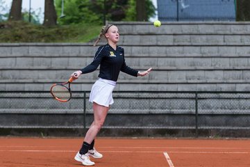 Bild 135 - NL Uhlenhorster HC - VfL Westercelle : Ergebnis: 1:8